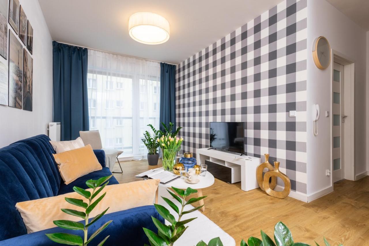 Deluxe Apartments By The Railway Station Wrocław Extérieur photo